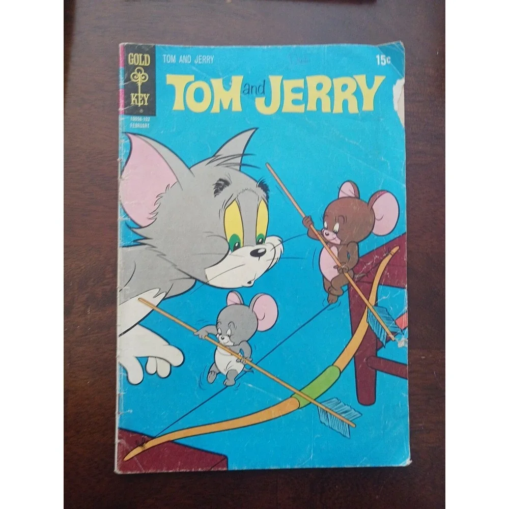 Lot of 8 Gold Key & Whitman Comic Books Hair Bears Bugs Tom & Jerry Brer Rabbit